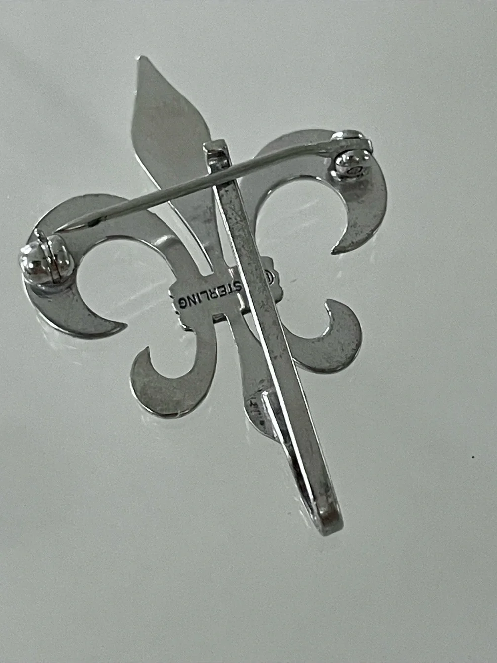Antique c 1900 Sterling Silver Fleur-De-Lis Brooch